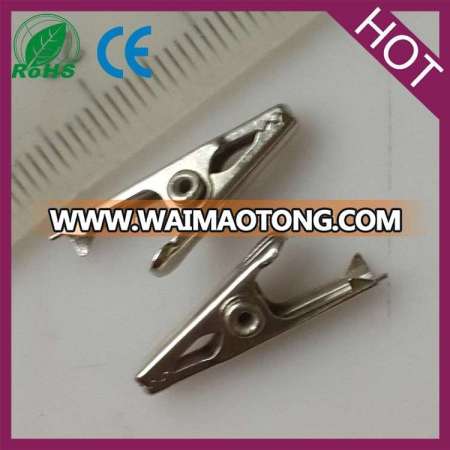 small metal alligator clip